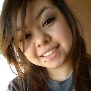 Meet your Posher, Lynn