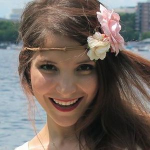 Meet your Posher, Sonia