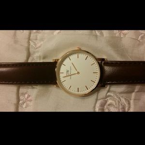 Daniel Wellington inspired Watch - Brown/Rose Gold