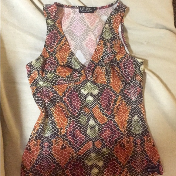Tailored snake skin V neck top