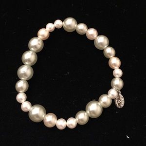 Tarina Tarantino white and blue pearl bracelet