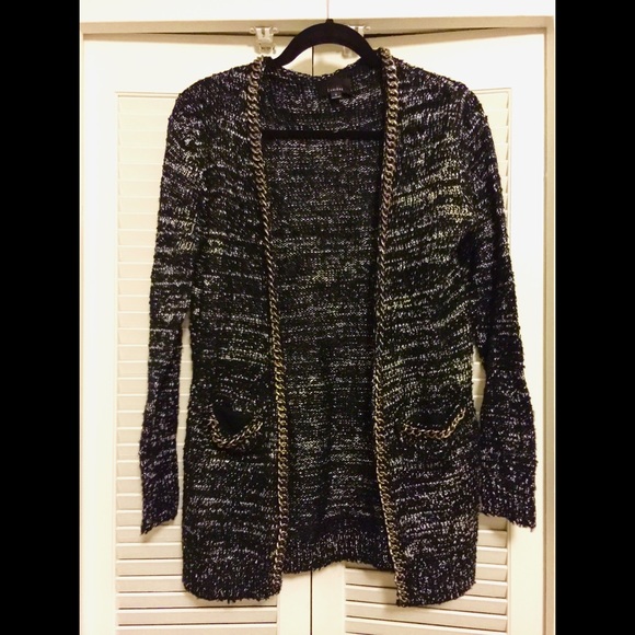 Sweaters - Sweater cardigan with chain details