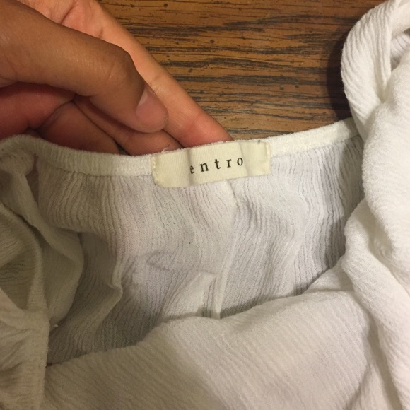 White off shoulder shirt - Picture 3 of 3