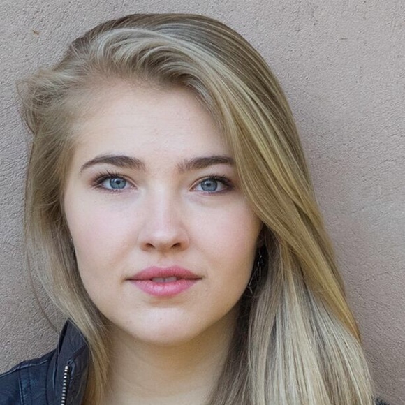 Meet your Posher, Mattea - Picture 1 of 1