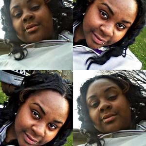 Meet your Posher, Deanna