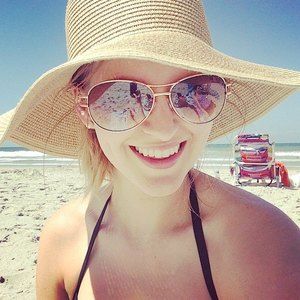 Meet your Posher, Beth