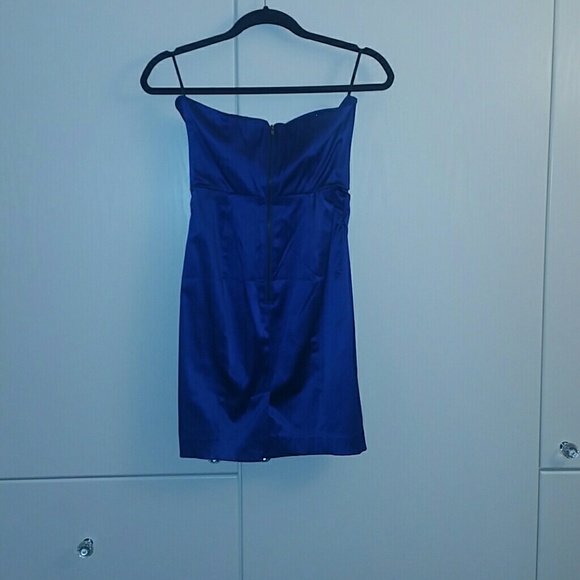 Dress - Picture 2 of 2