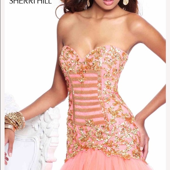 Sherri Hill Prom Dress - Picture 2 of 3