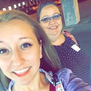 Meet your Posher, Catherine