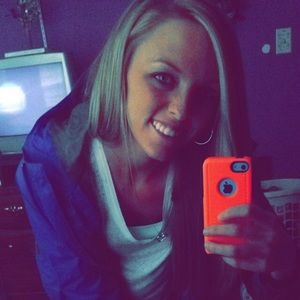 Meet your Posher, Meredith