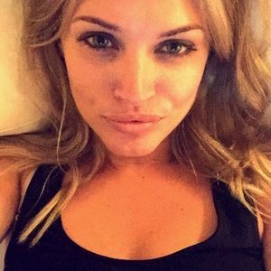 Meet your Posher, Alisha