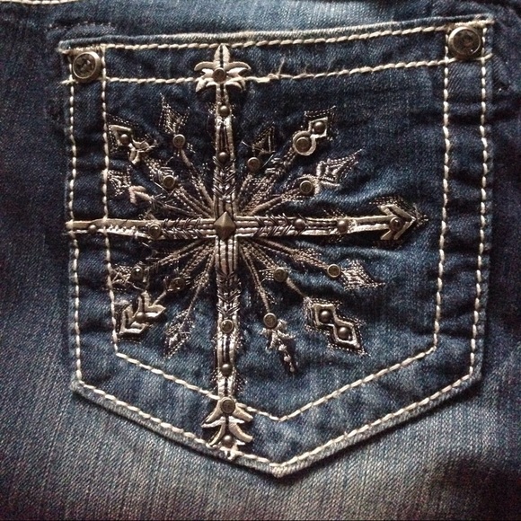 Bootcut miss me bursting snowflake denim