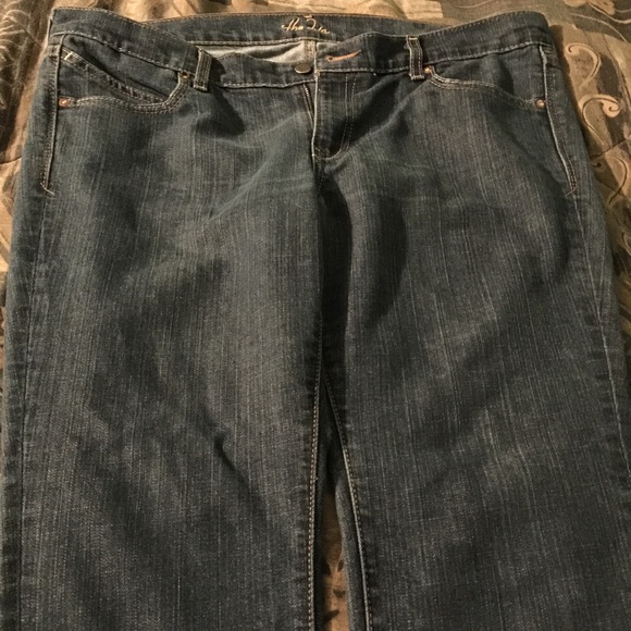 Old navy jeans - Picture 1 of 1