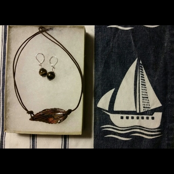 Set de collar - Picture 1 of 1