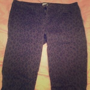 Grey Leopard Aeropostale Skinny Jeans