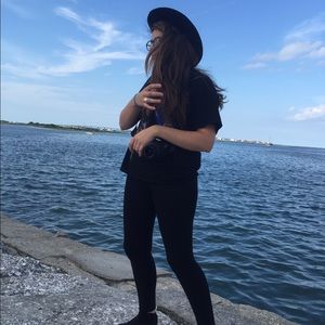 Meet your Posher, Hannah