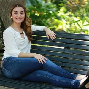 Meet your Posher, Diana