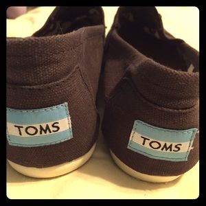 Toms NWOT Chocolate Brown