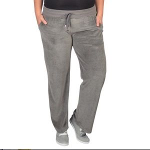 NWOT PLUS SIZE BOTTOM