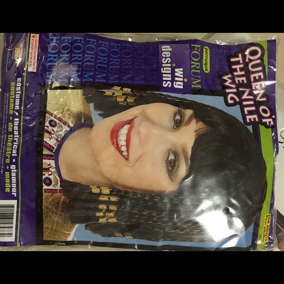 Cleopatra or Queen of the Nile wig