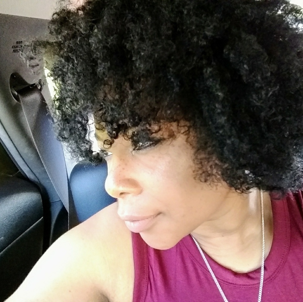 Meet your Posher, Melissa