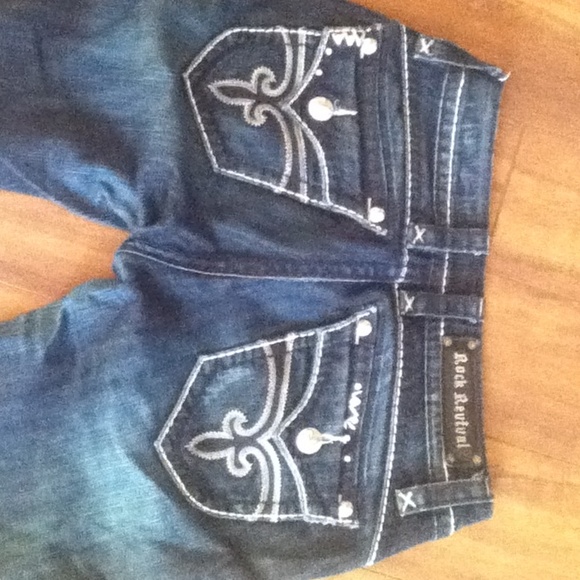 Size 27 Rock Revivals - Picture 3 of 3