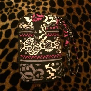 Vera Bradley wallet in canterberry magenta