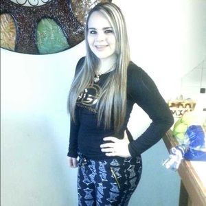 Meet your Posher, Isabel