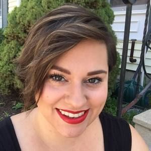 Meet your Posher, Holly