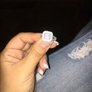 Meet your Posher, Daniela