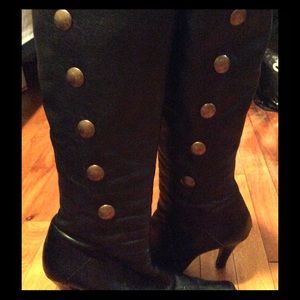 Final price cut! HOST PICK!Black leather boots