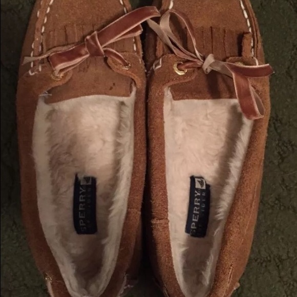 Sperry topsider moccasins
