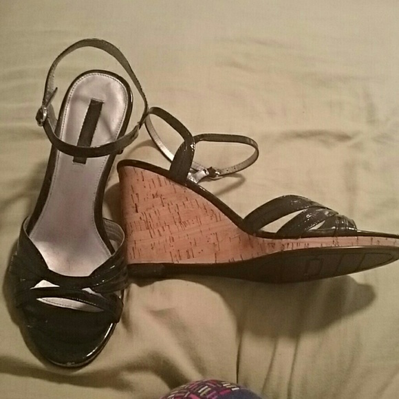 Bandolino wedges