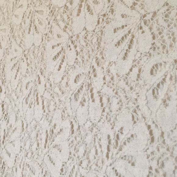 Ivory Lace Tunic - Picture 2 of 2