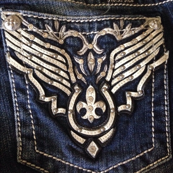 Western style Mid-rise miss me stretch bootcut