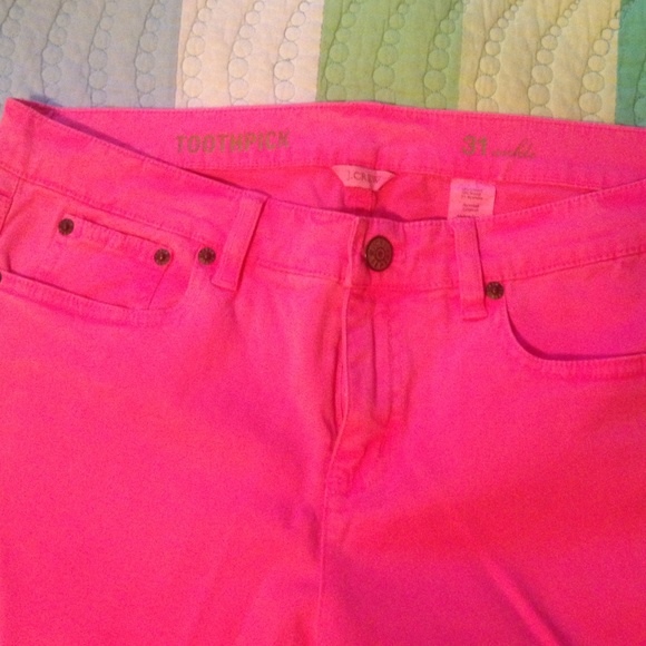 J-crew- Futsia capri Jean - Picture 2 of 3