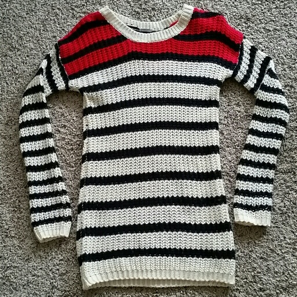 Charlotte Russe Sweaters - FINAL |🎀Great Striped Sweater🎀