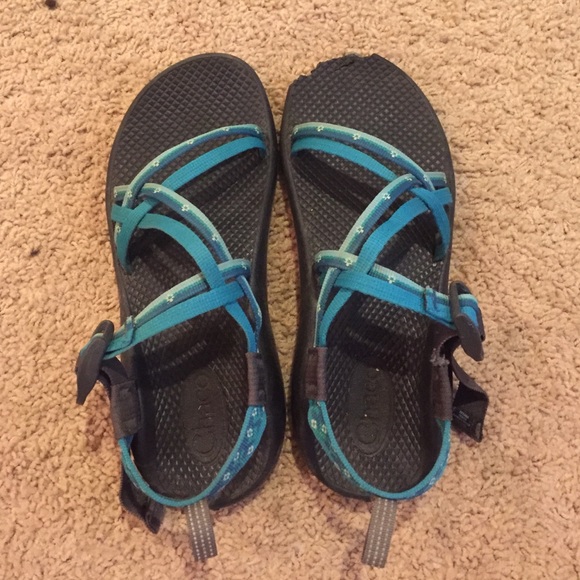 Double strap chacos PLEASE READ