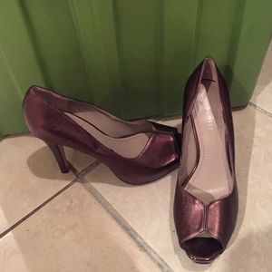 Cooper toned, peep toe pumps