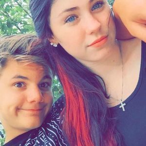 Meet your Posher, Macy