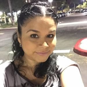 Meet your Posher, Maria m.