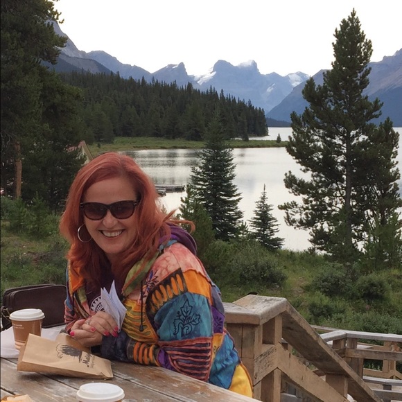 Meet your Posher, Michele - Picture 1 of 1