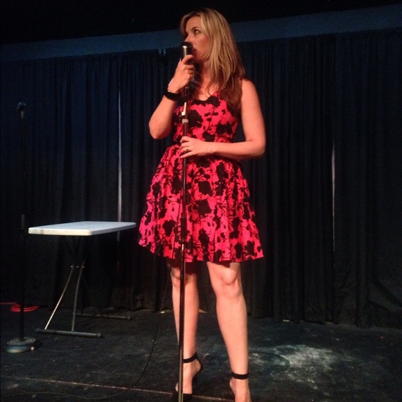 Meet Your Posher - Picture 3 of 4