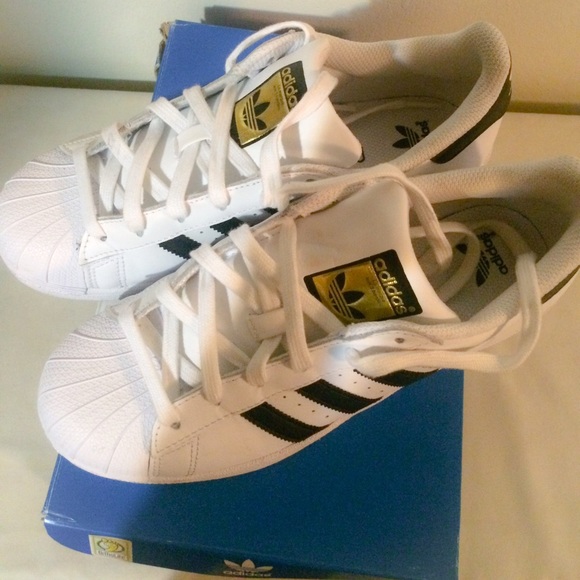 Adidas Superstar