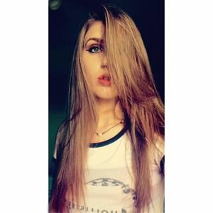 Meet your Posher, Cassie