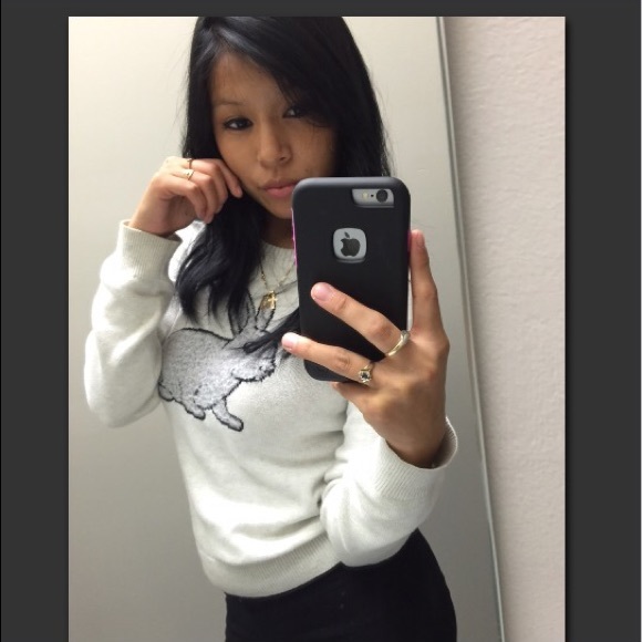 Meet your Posher, Esmeralda