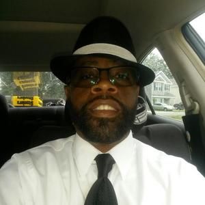 Meet your Posher, Eric