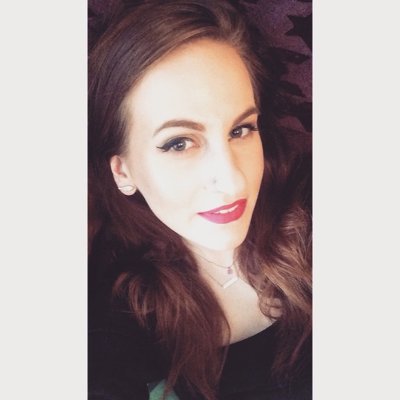 Meet your Posher, Codi - Picture 1 of 1