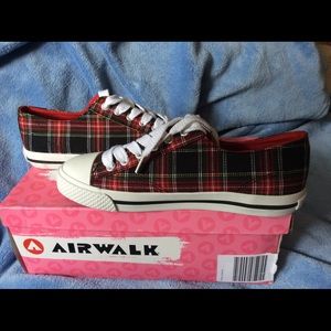 AIRWALK sneakers ❤️ RED PLAID ❤️ New in Box