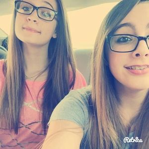 Meet your Posher, Jillian